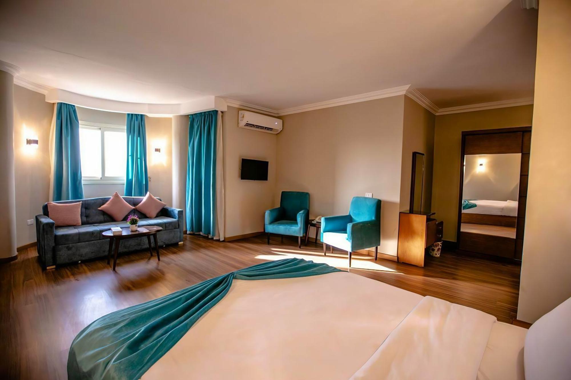 Pyramids Oasis Hotel Kafrat al Jabal Екстер'єр фото