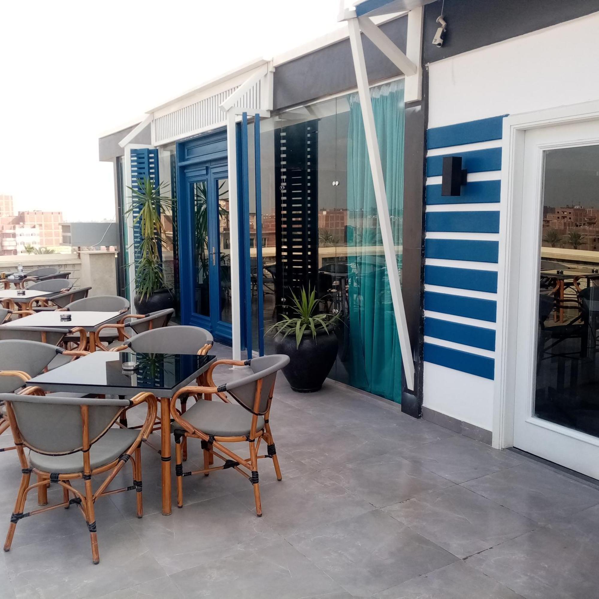 Pyramids Oasis Hotel Kafrat al Jabal Екстер'єр фото