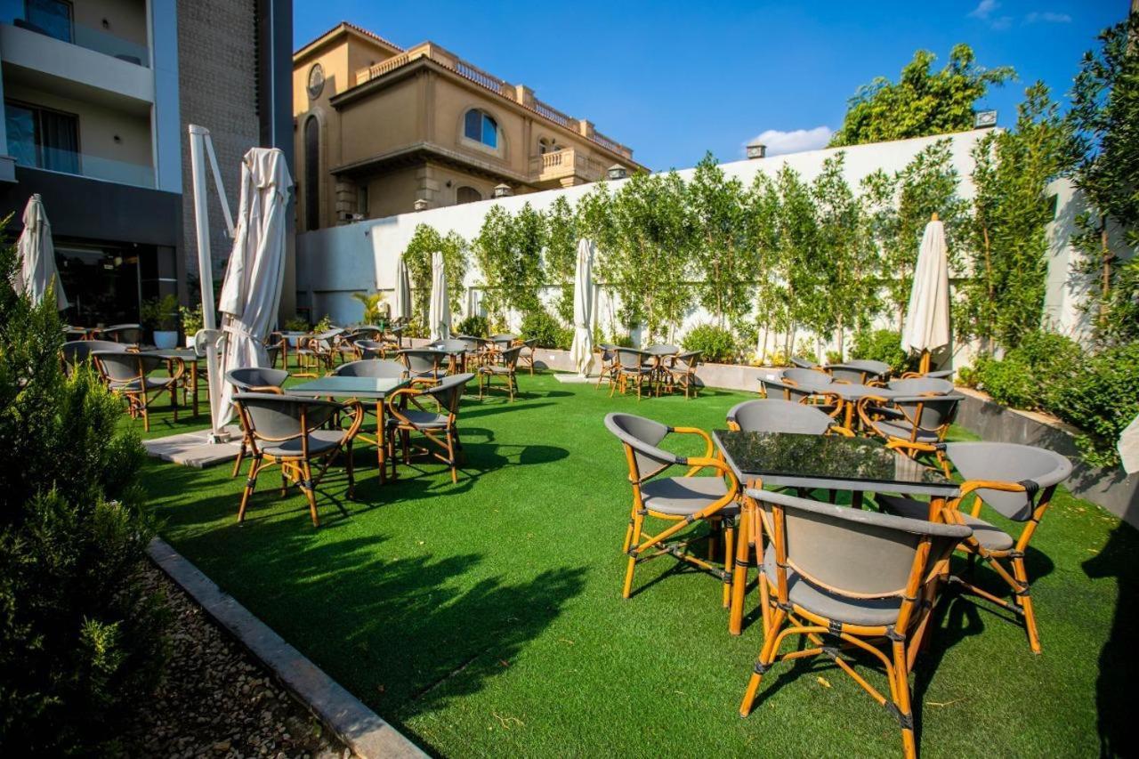 Pyramids Oasis Hotel Kafrat al Jabal Екстер'єр фото